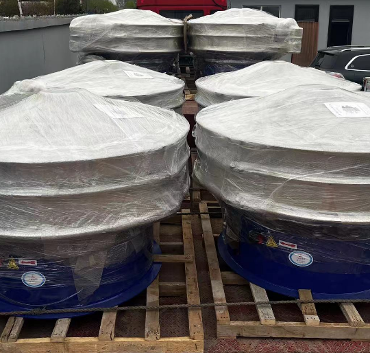 超聲波振動篩已試機，準備發貨