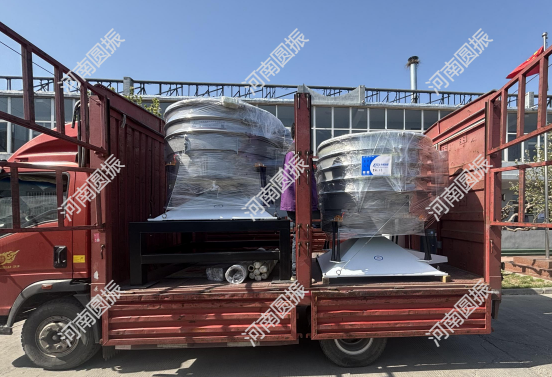 山東省2臺搖擺篩裝車，今日發貨